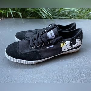 Feiyue x Peanuts Sneakers